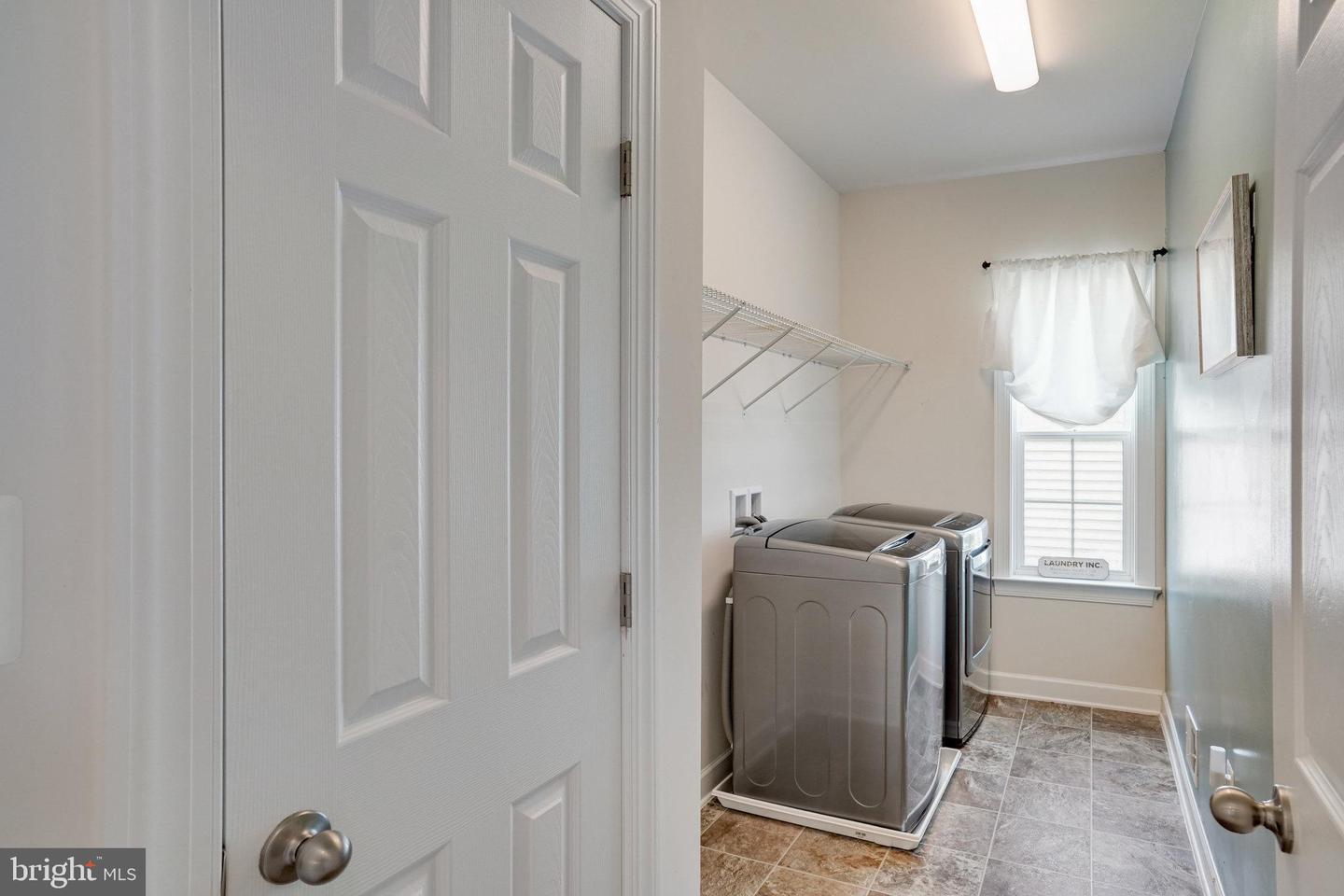 15844 EAGLE FEATHER DR, WOODBRIDGE, Virginia 22191, 4 Bedrooms Bedrooms, ,2 BathroomsBathrooms,Residential,For sale,15844 EAGLE FEATHER DR,VAPW2097260 MLS # VAPW2097260