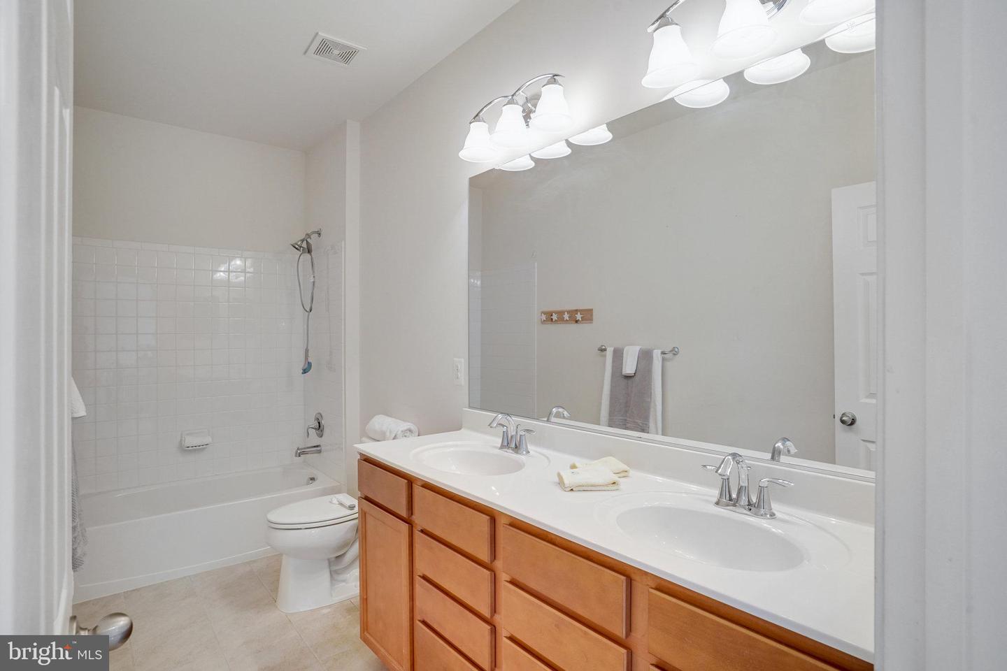 15844 EAGLE FEATHER DR, WOODBRIDGE, Virginia 22191, 4 Bedrooms Bedrooms, ,2 BathroomsBathrooms,Residential,For sale,15844 EAGLE FEATHER DR,VAPW2097260 MLS # VAPW2097260