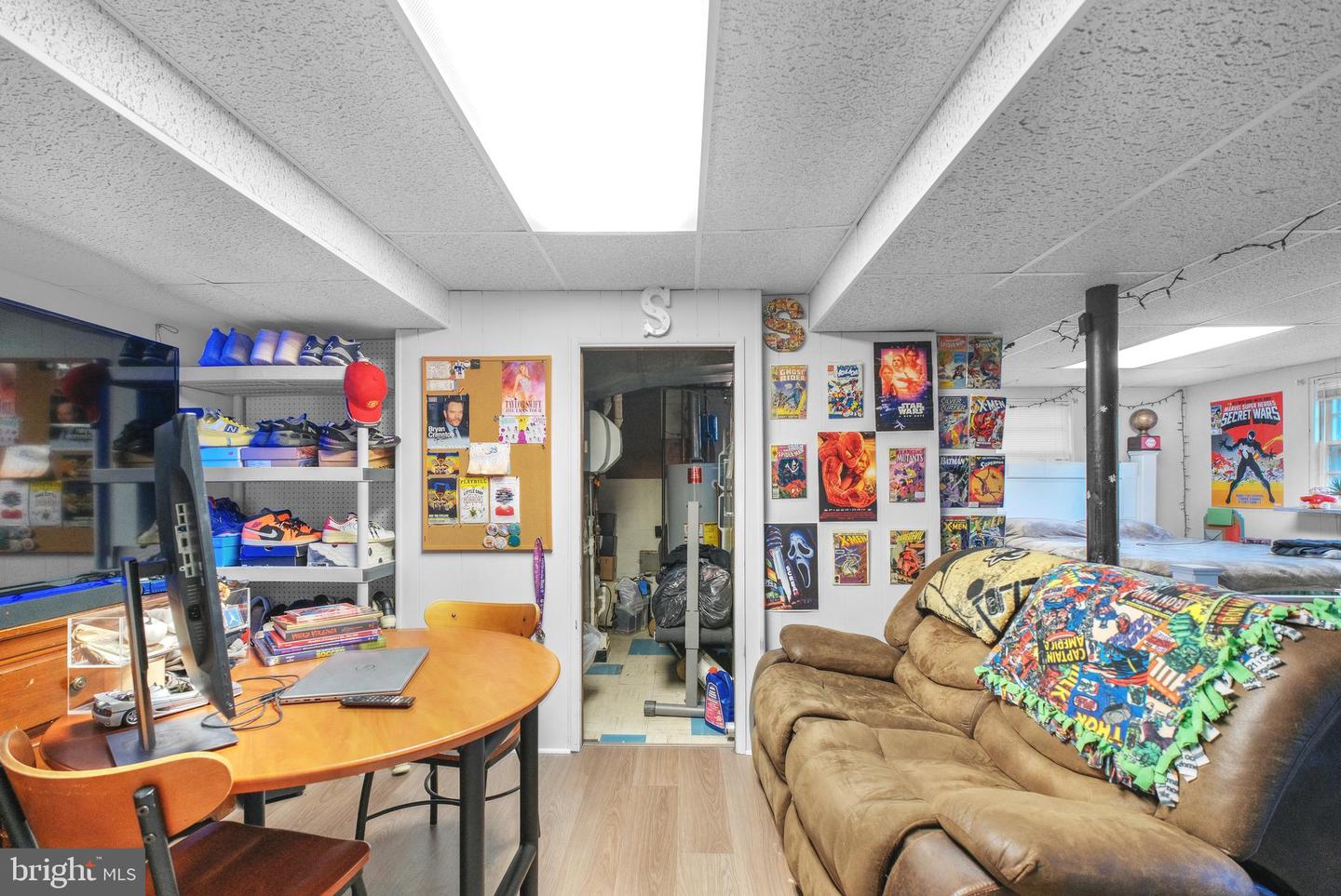 2125 MCKAY ST, FALLS CHURCH, Virginia 22043, 4 Bedrooms Bedrooms, ,2 BathroomsBathrooms,Residential,For sale,2125 MCKAY ST,VAFX2248412 MLS # VAFX2248412