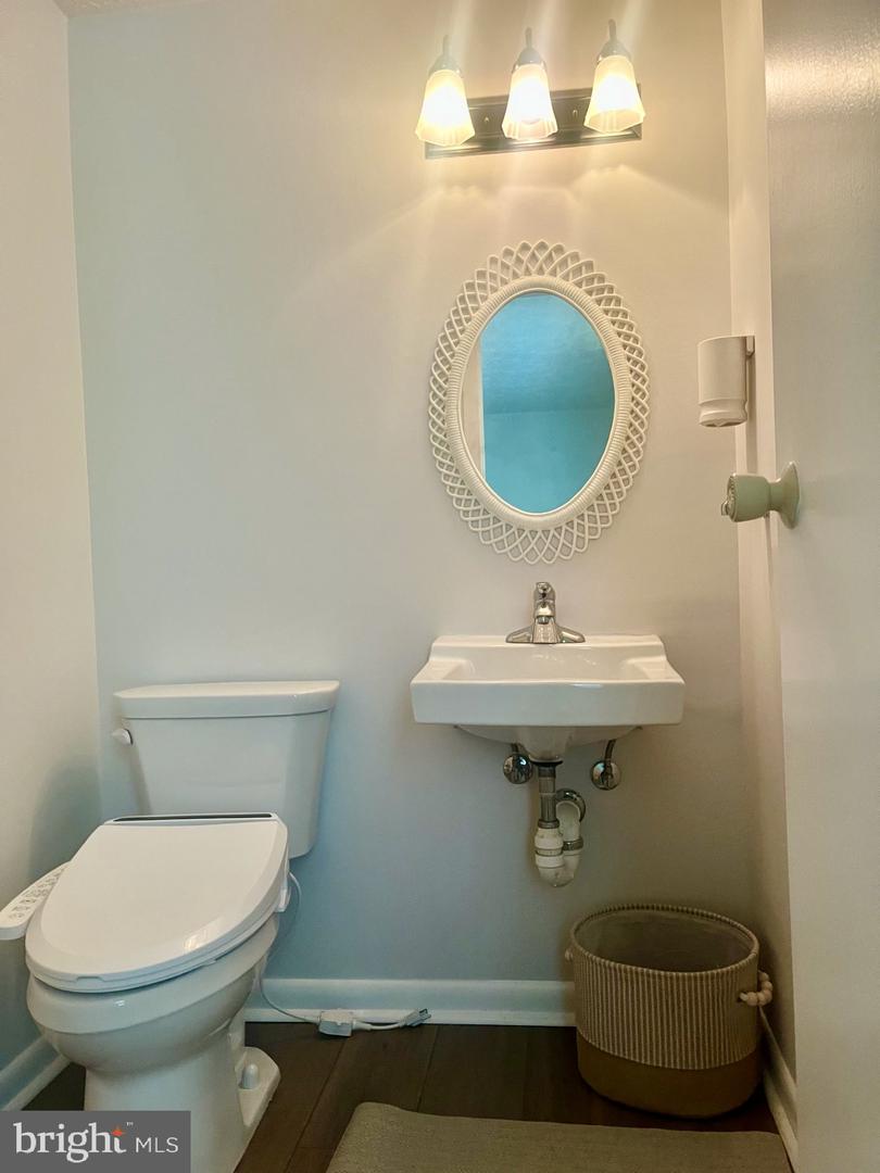 12271 TURKEY WING CT, RESTON, Virginia 20191, 3 Bedrooms Bedrooms, ,1 BathroomBathrooms,Residential,For sale,12271 TURKEY WING CT,VAFX2249522 MLS # VAFX2249522