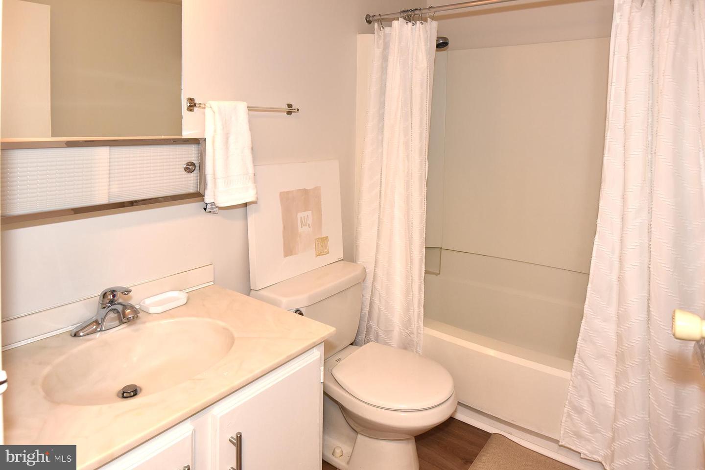 12271 TURKEY WING CT, RESTON, Virginia 20191, 3 Bedrooms Bedrooms, ,1 BathroomBathrooms,Residential,For sale,12271 TURKEY WING CT,VAFX2249522 MLS # VAFX2249522