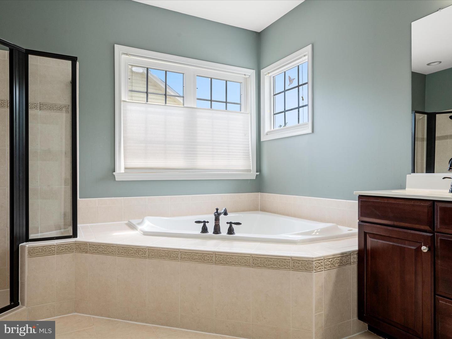 423 COBBLER DR, BERRYVILLE, Virginia 22611, 5 Bedrooms Bedrooms, ,3 BathroomsBathrooms,Residential,For sale,423 COBBLER DR,VACL2003872 MLS # VACL2003872