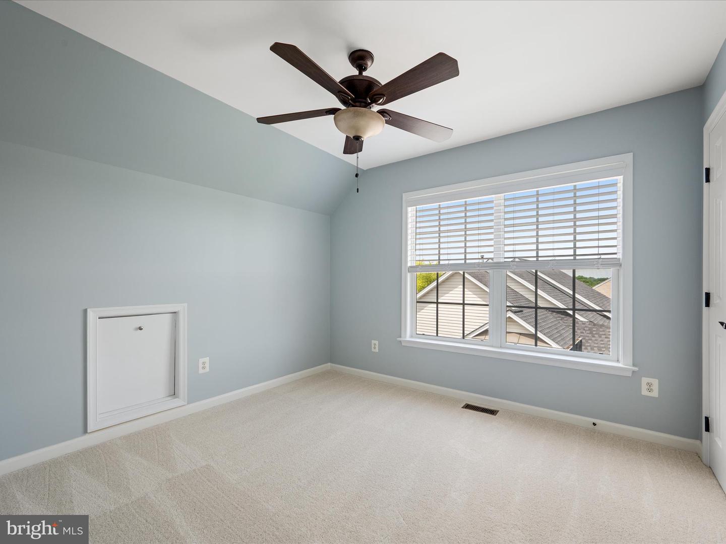 423 COBBLER DR, BERRYVILLE, Virginia 22611, 5 Bedrooms Bedrooms, ,3 BathroomsBathrooms,Residential,For sale,423 COBBLER DR,VACL2003872 MLS # VACL2003872