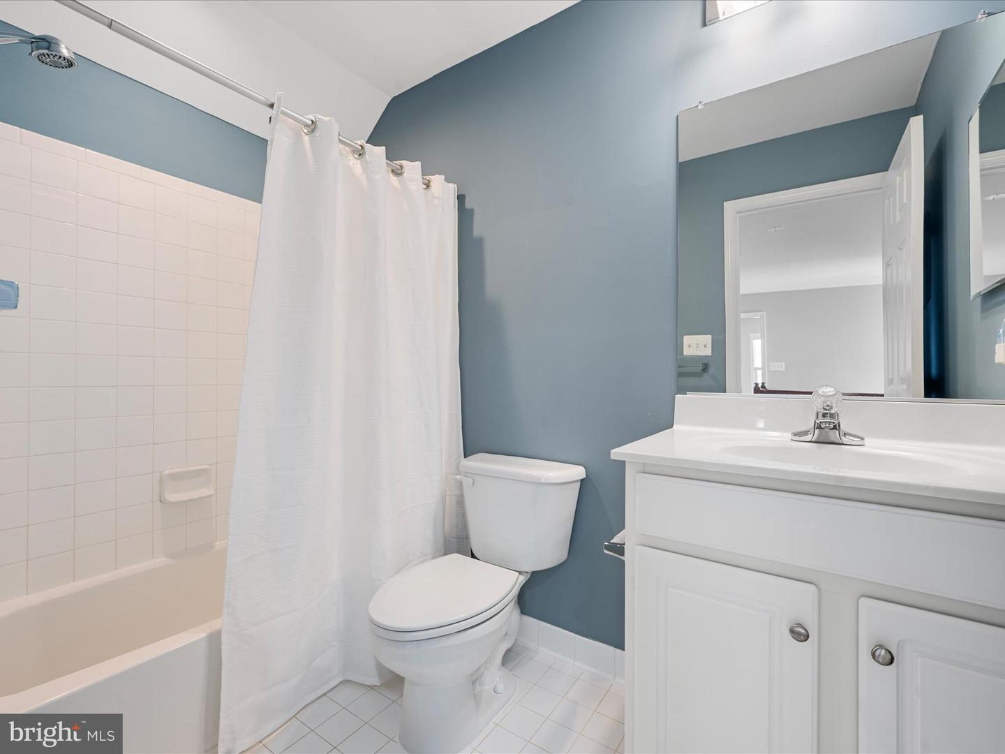 423 COBBLER DR, BERRYVILLE, Virginia 22611, 5 Bedrooms Bedrooms, ,3 BathroomsBathrooms,Residential,For sale,423 COBBLER DR,VACL2003872 MLS # VACL2003872
