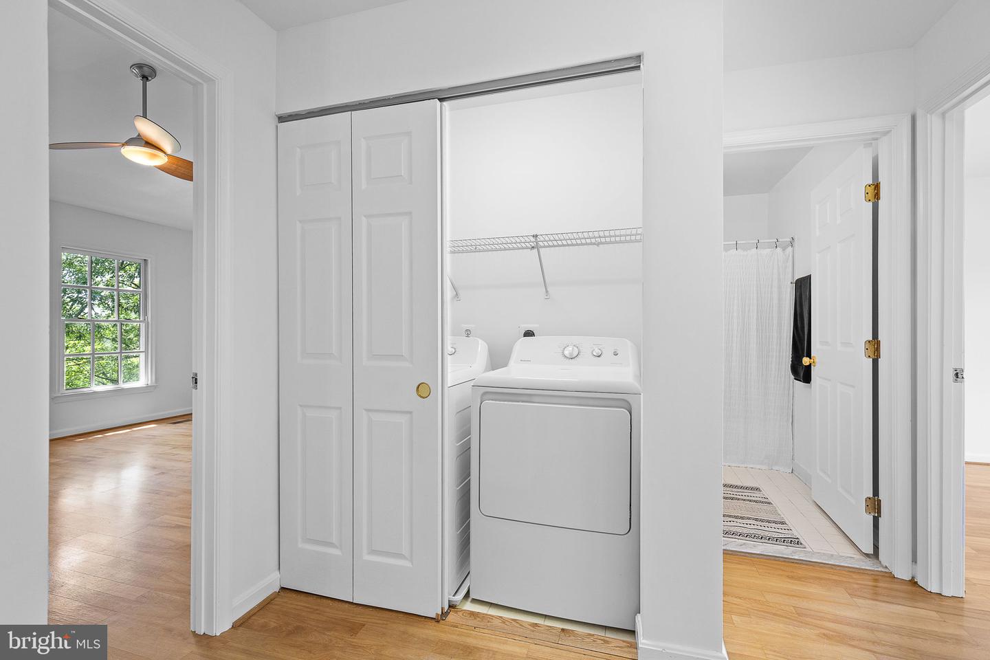 703 MASSEY LN #B, ALEXANDRIA, Virginia 22314, 3 Bedrooms Bedrooms, ,2 BathroomsBathrooms,Residential,For sale,703 MASSEY LN #B,VAAX2046954 MLS # VAAX2046954