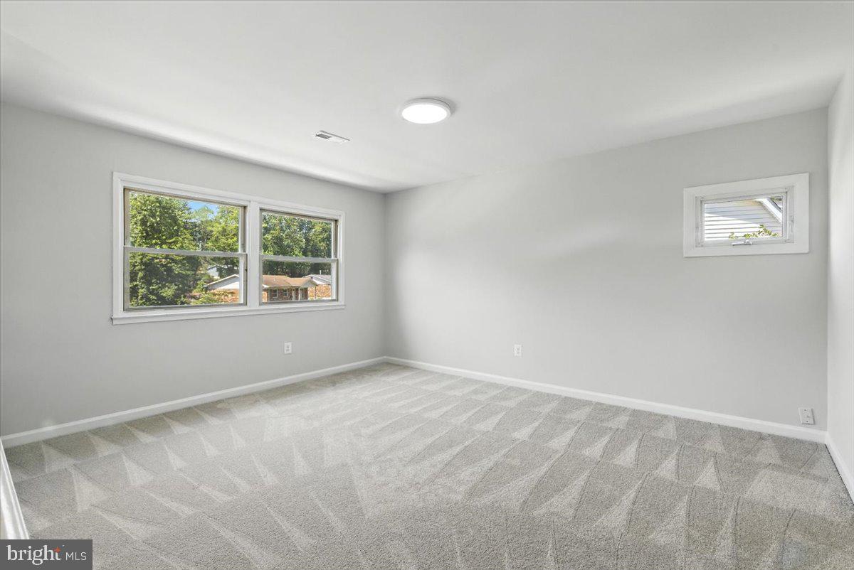 4657 EVANSDALE RD, WOODBRIDGE, Virginia 22193, 4 Bedrooms Bedrooms, ,2 BathroomsBathrooms,Residential,For sale,4657 EVANSDALE RD,VAPW2098162 MLS # VAPW2098162