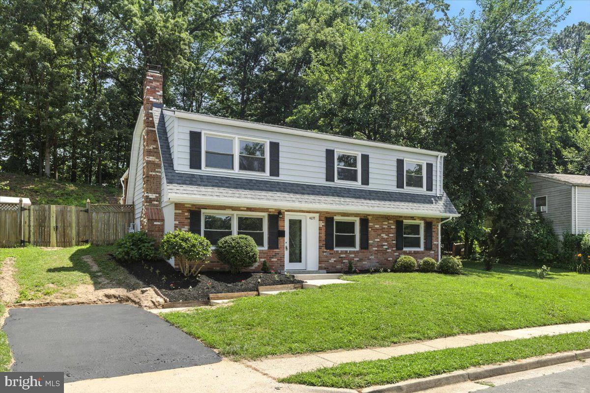 4657 EVANSDALE RD, WOODBRIDGE, Virginia 22193, 4 Bedrooms Bedrooms, ,2 BathroomsBathrooms,Residential,For sale,4657 EVANSDALE RD,VAPW2098162 MLS # VAPW2098162