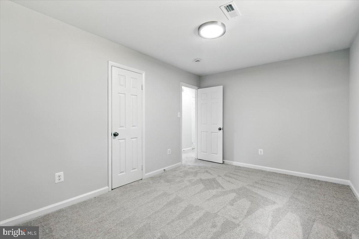 4657 EVANSDALE RD, WOODBRIDGE, Virginia 22193, 4 Bedrooms Bedrooms, ,2 BathroomsBathrooms,Residential,For sale,4657 EVANSDALE RD,VAPW2098162 MLS # VAPW2098162