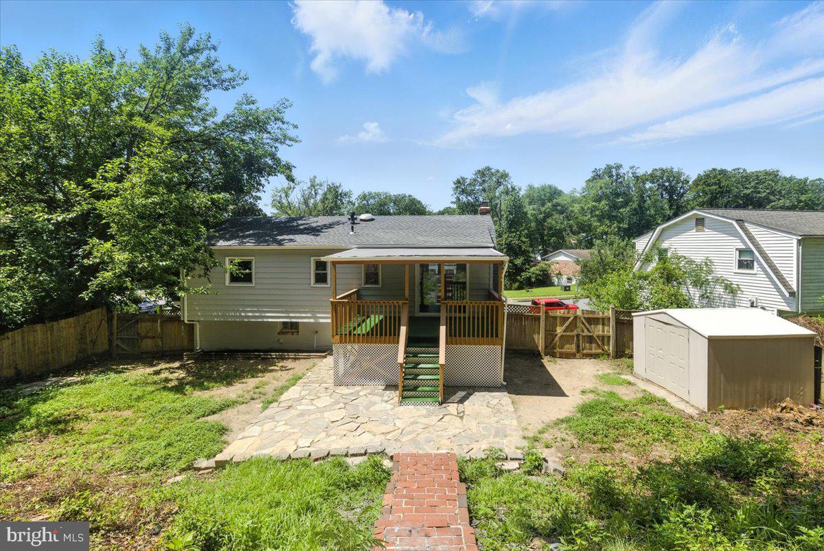 4657 EVANSDALE RD, WOODBRIDGE, Virginia 22193, 4 Bedrooms Bedrooms, ,2 BathroomsBathrooms,Residential,For sale,4657 EVANSDALE RD,VAPW2098162 MLS # VAPW2098162