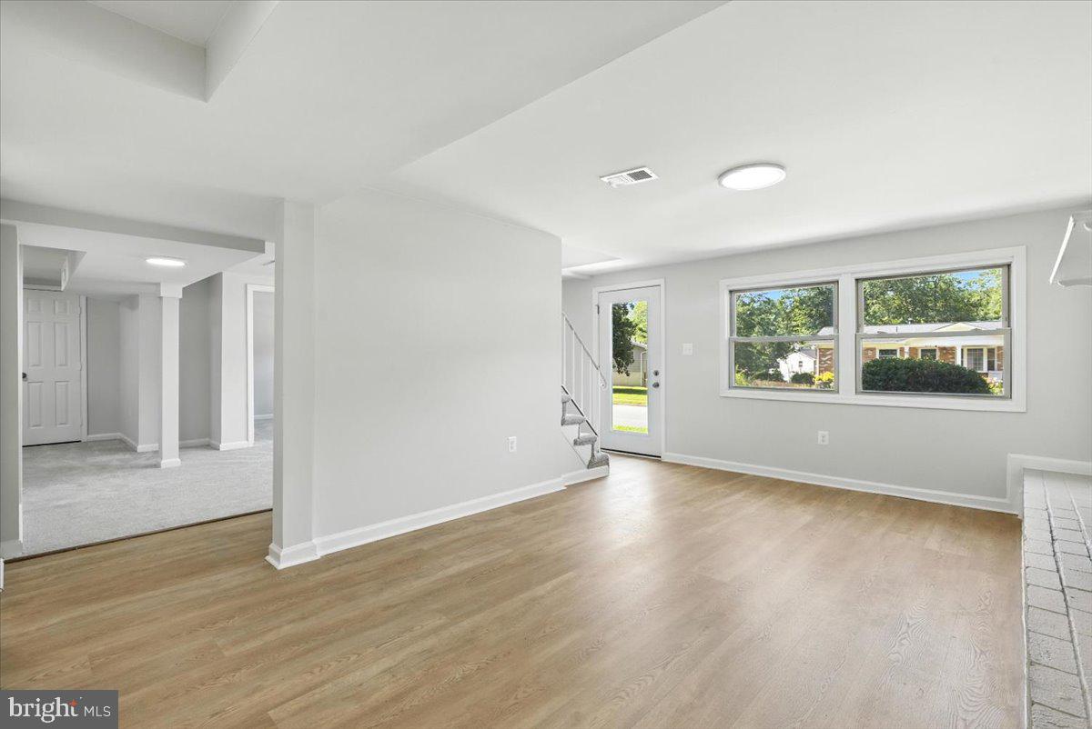 4657 EVANSDALE RD, WOODBRIDGE, Virginia 22193, 4 Bedrooms Bedrooms, ,2 BathroomsBathrooms,Residential,For sale,4657 EVANSDALE RD,VAPW2098162 MLS # VAPW2098162