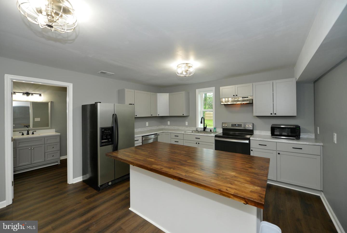 134 STEPHENSON ROAD, STEPHENSON, Virginia 22656, 4 Bedrooms Bedrooms, ,2 BathroomsBathrooms,Residential,For sale,134 STEPHENSON ROAD,VAFV2035230 MLS # VAFV2035230