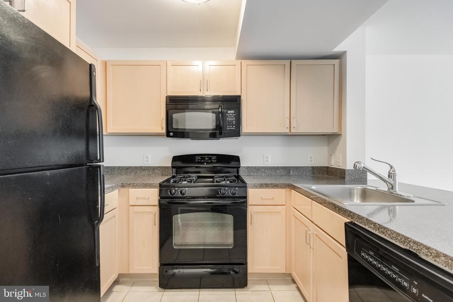 800 4TH ST SW #S207, WASHINGTON, District Of Columbia 20024, ,1 BathroomBathrooms,Residential,For sale,800 4TH ST SW #S207,DCDC2208862 MLS # DCDC2208862