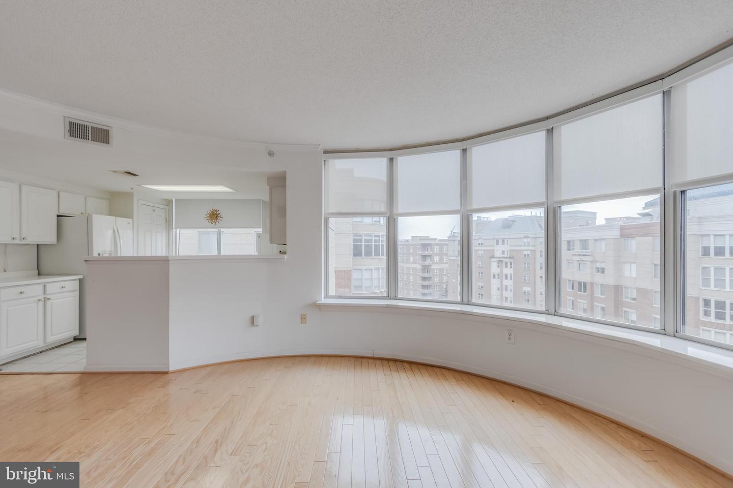3835 9TH ST N #1001W, ARLINGTON, Virginia 22203, 2 Bedrooms Bedrooms, ,2 BathroomsBathrooms,Residential,For sale,3835 9TH ST N #1001W,VAAR2060162 MLS # VAAR2060162