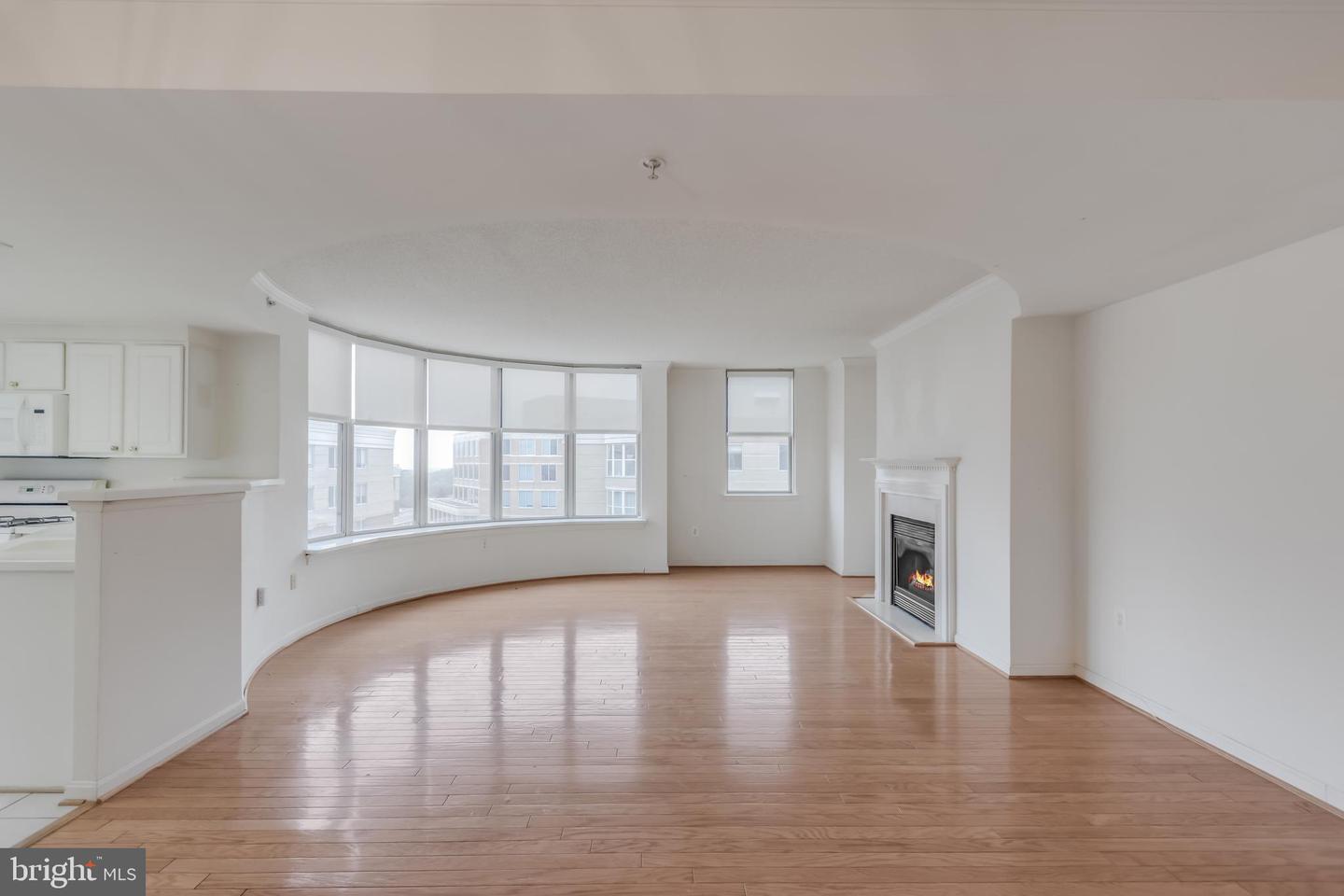 3835 9TH ST N #1001W, ARLINGTON, Virginia 22203, 2 Bedrooms Bedrooms, ,2 BathroomsBathrooms,Residential,For sale,3835 9TH ST N #1001W,VAAR2060162 MLS # VAAR2060162