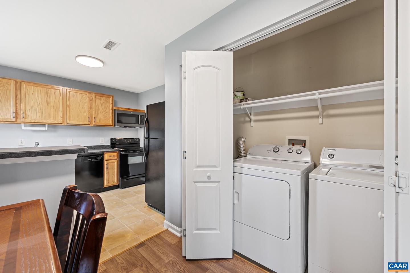 1217 VILLA LN #B, CHARLOTTESVILLE, Virginia 22903, 3 Bedrooms Bedrooms, ,2 BathroomsBathrooms,Residential,For sale,1217 VILLA LN #B,666364 MLS # 666364