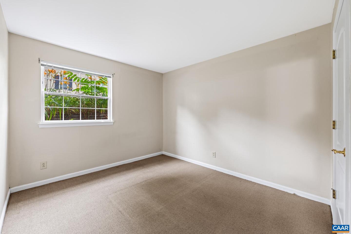 1217 VILLA LN #B, CHARLOTTESVILLE, Virginia 22903, 3 Bedrooms Bedrooms, ,2 BathroomsBathrooms,Residential,For sale,1217 VILLA LN #B,666364 MLS # 666364