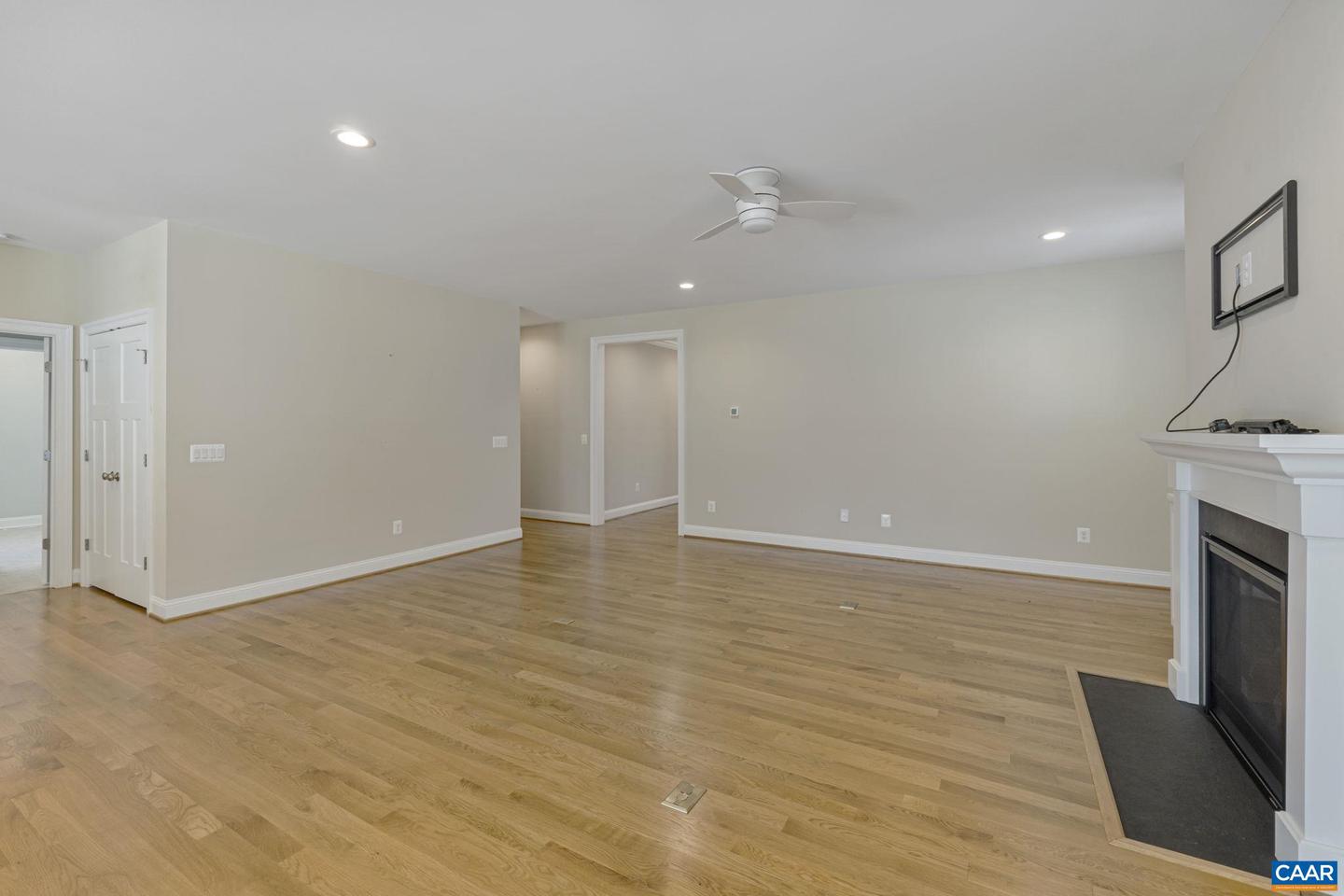 4019 VARICK ST, CHARLOTTESVILLE, Virginia 22901, 2 Bedrooms Bedrooms, ,2 BathroomsBathrooms,Residential,For sale,4019 VARICK ST,666251 MLS # 666251
