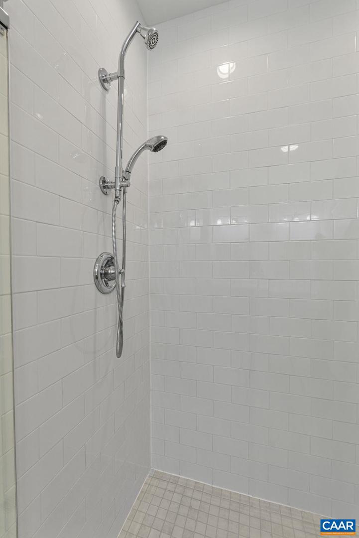 4019 VARICK ST, CHARLOTTESVILLE, Virginia 22901, 2 Bedrooms Bedrooms, ,2 BathroomsBathrooms,Residential,For sale,4019 VARICK ST,666251 MLS # 666251