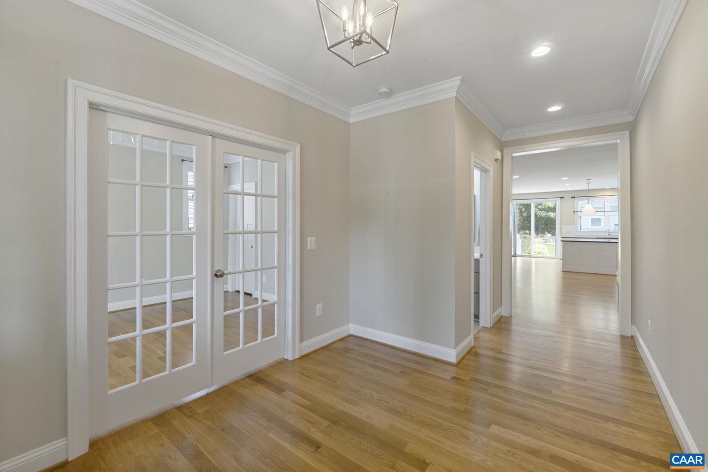 4019 VARICK ST, CHARLOTTESVILLE, Virginia 22901, 2 Bedrooms Bedrooms, ,2 BathroomsBathrooms,Residential,For sale,4019 VARICK ST,666251 MLS # 666251