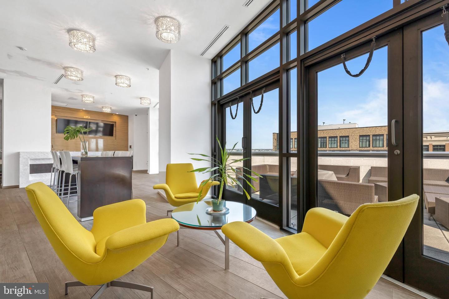 460 NEW YORK AVE NW #1001, WASHINGTON, District Of Columbia 20001, 1 Bedroom Bedrooms, 5 Rooms Rooms,1 BathroomBathrooms,Residential,For sale,460 NEW YORK AVE NW #1001,DCDC2208520 MLS # DCDC2208520