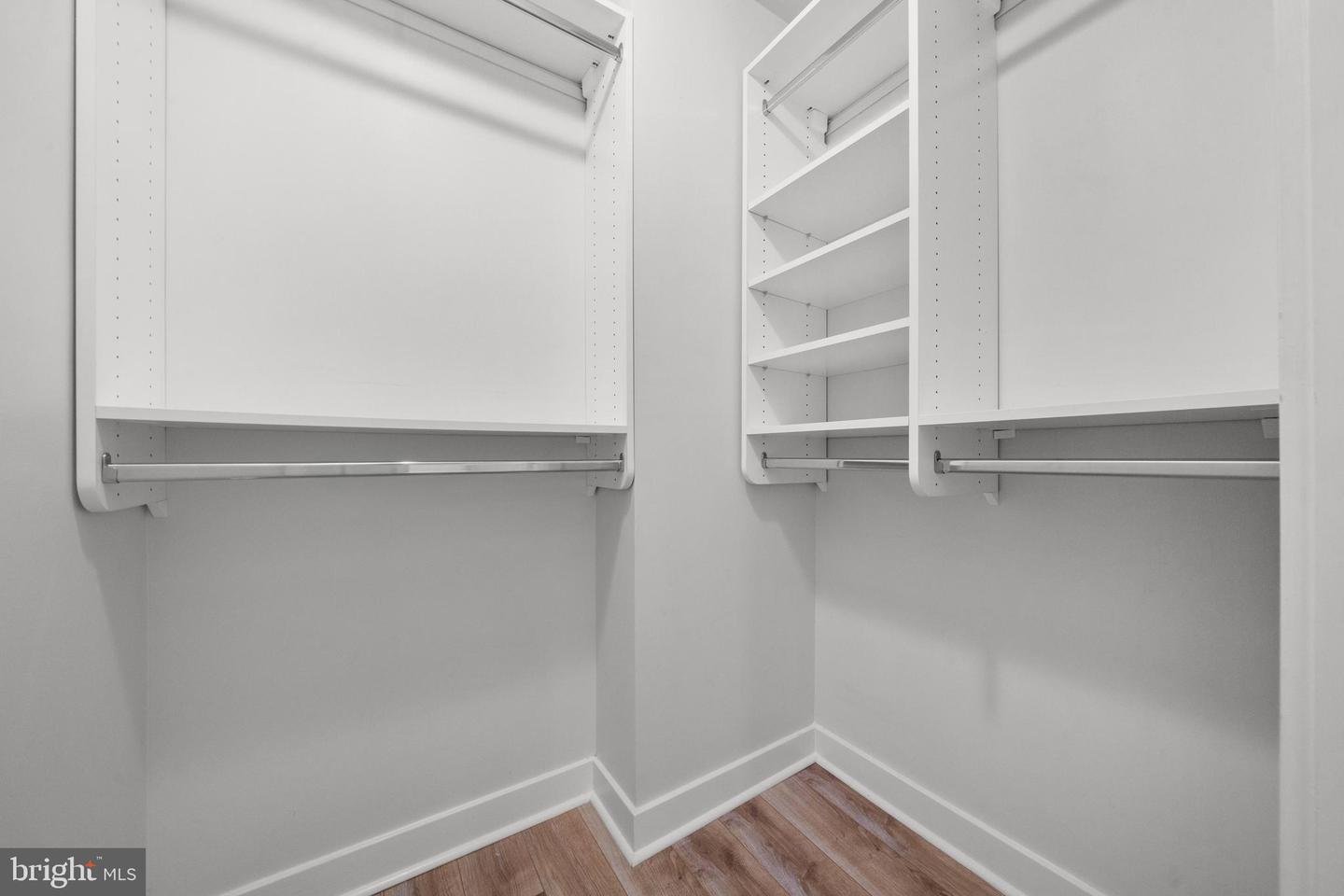 460 NEW YORK AVE NW #1001, WASHINGTON, District Of Columbia 20001, 1 Bedroom Bedrooms, 5 Rooms Rooms,1 BathroomBathrooms,Residential,For sale,460 NEW YORK AVE NW #1001,DCDC2208520 MLS # DCDC2208520