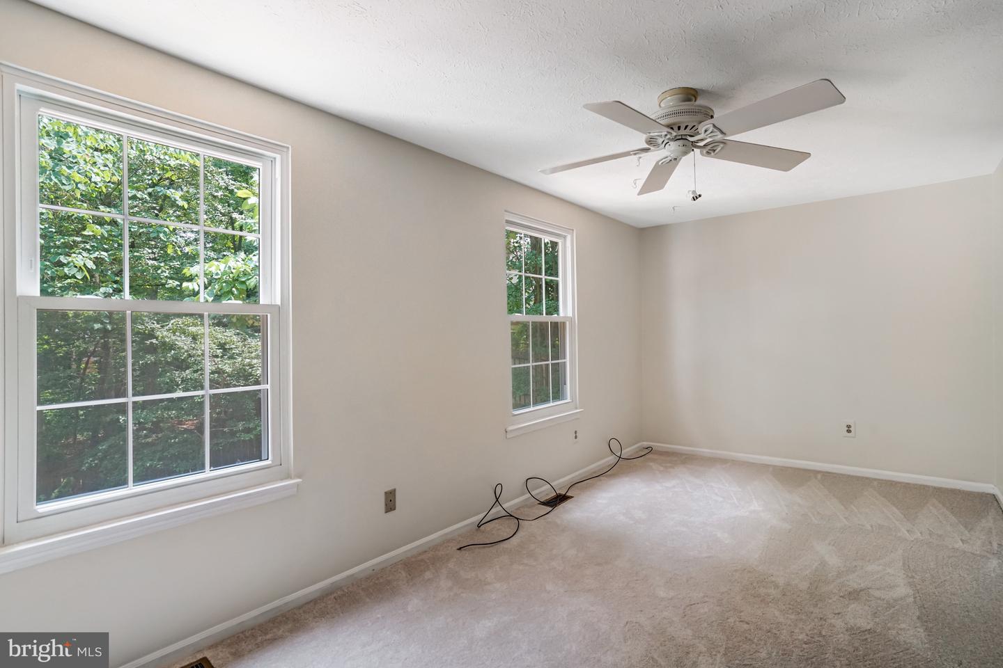 9147 EVERETT CT, SPRINGFIELD, Virginia 22152, 2 Bedrooms Bedrooms, ,2 BathroomsBathrooms,Residential,For sale,9147 EVERETT CT,VAFX2252868 MLS # VAFX2252868