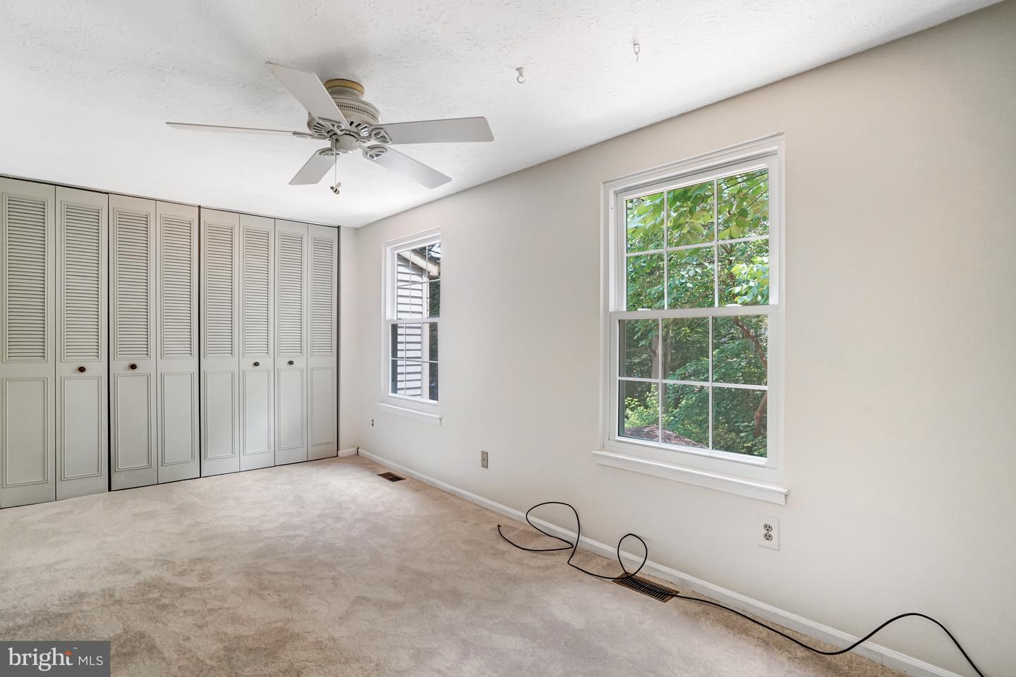 9147 EVERETT CT, SPRINGFIELD, Virginia 22152, 2 Bedrooms Bedrooms, ,2 BathroomsBathrooms,Residential,For sale,9147 EVERETT CT,VAFX2252868 MLS # VAFX2252868