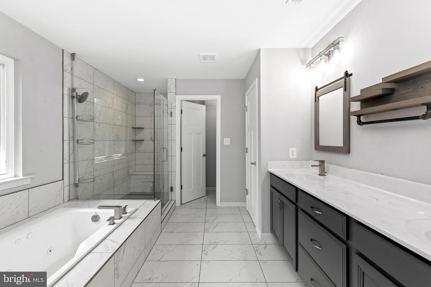 11220 MUNGO MEADOW RD, FREDERICKSBURG, Virginia 22407, 6 Bedrooms Bedrooms, ,5 BathroomsBathrooms,Residential,For sale,11220 MUNGO MEADOW RD,VASP2034358 MLS # VASP2034358