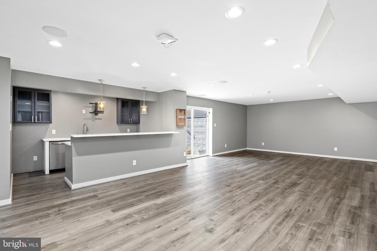 11220 MUNGO MEADOW RD, FREDERICKSBURG, Virginia 22407, 6 Bedrooms Bedrooms, ,5 BathroomsBathrooms,Residential,For sale,11220 MUNGO MEADOW RD,VASP2034358 MLS # VASP2034358