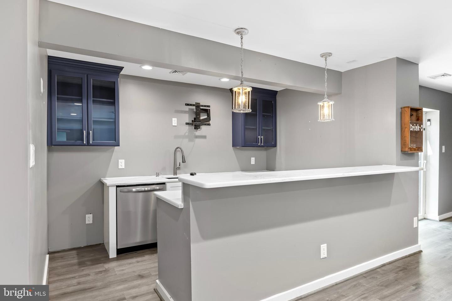 11220 MUNGO MEADOW RD, FREDERICKSBURG, Virginia 22407, 6 Bedrooms Bedrooms, ,5 BathroomsBathrooms,Residential,For sale,11220 MUNGO MEADOW RD,VASP2034358 MLS # VASP2034358