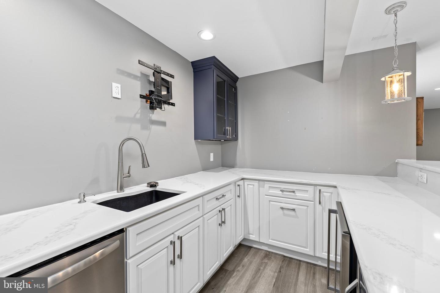 11220 MUNGO MEADOW RD, FREDERICKSBURG, Virginia 22407, 6 Bedrooms Bedrooms, ,5 BathroomsBathrooms,Residential,For sale,11220 MUNGO MEADOW RD,VASP2034358 MLS # VASP2034358