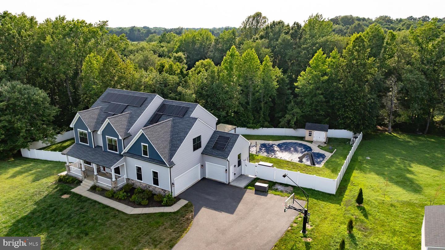 11220 MUNGO MEADOW RD, FREDERICKSBURG, Virginia 22407, 6 Bedrooms Bedrooms, ,5 BathroomsBathrooms,Residential,For sale,11220 MUNGO MEADOW RD,VASP2034358 MLS # VASP2034358