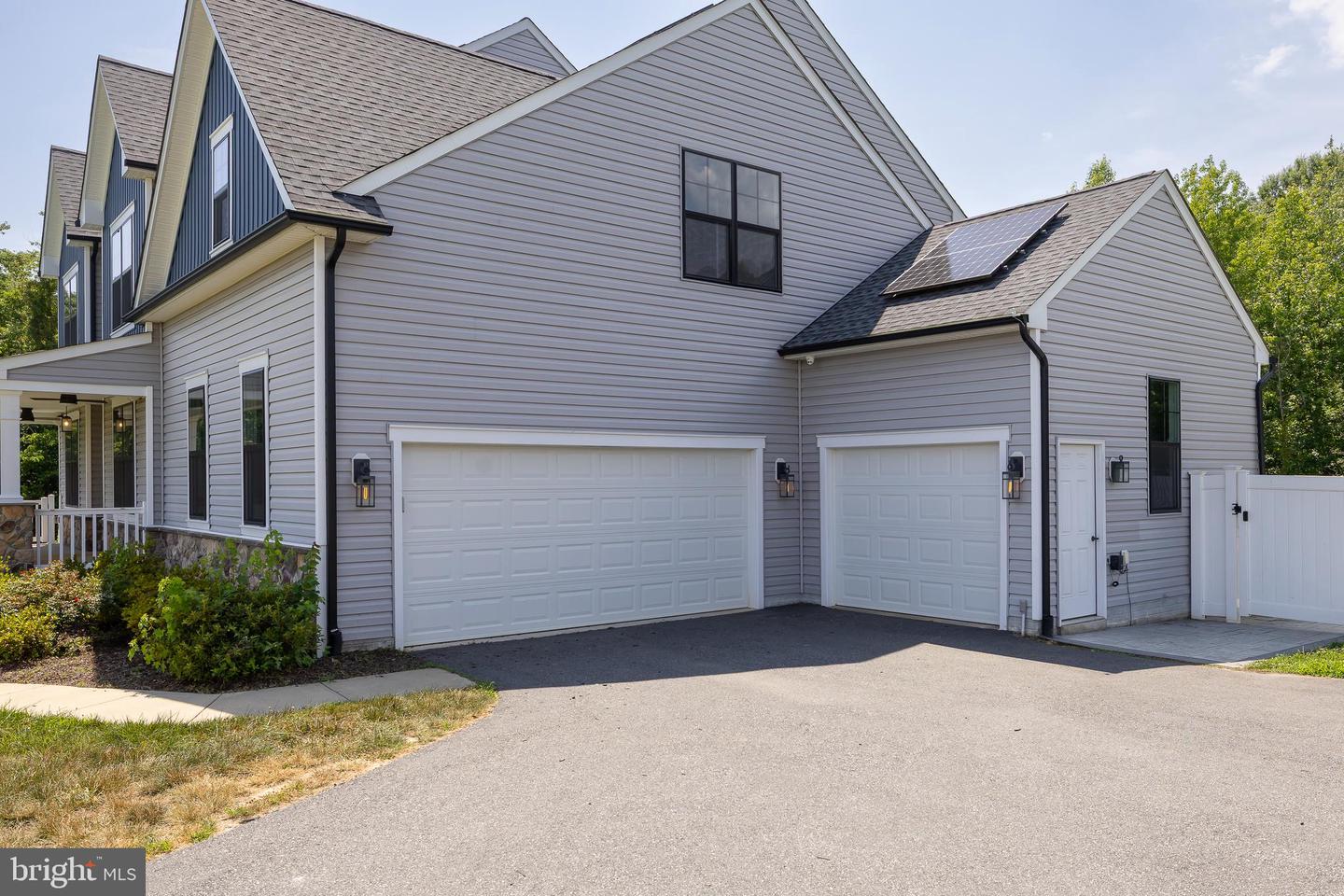11220 MUNGO MEADOW RD, FREDERICKSBURG, Virginia 22407, 6 Bedrooms Bedrooms, ,5 BathroomsBathrooms,Residential,For sale,11220 MUNGO MEADOW RD,VASP2034358 MLS # VASP2034358