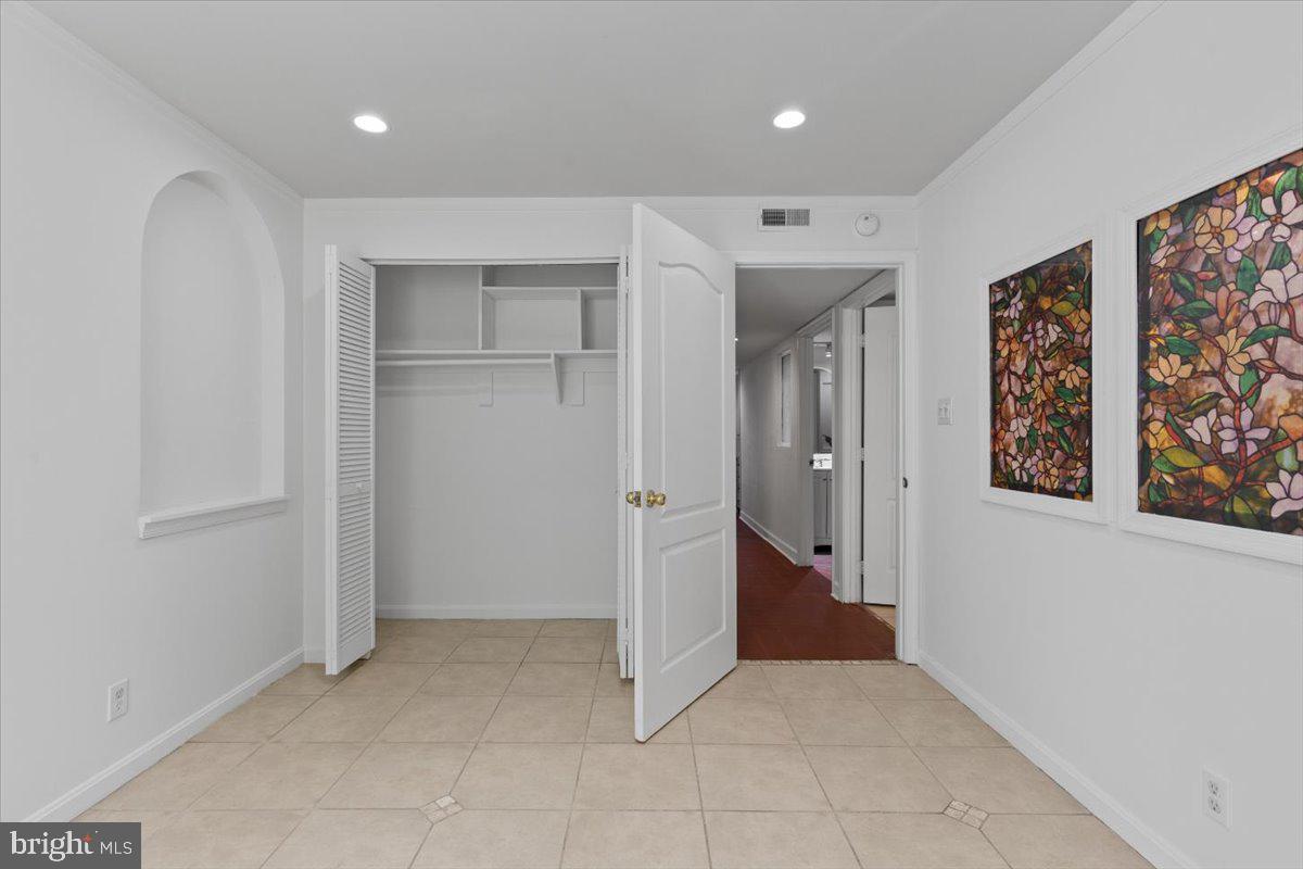 202 BUCKINGHAM LN #102, STAFFORD, Virginia 22556, 3 Bedrooms Bedrooms, ,2 BathroomsBathrooms,Residential,For sale,202 BUCKINGHAM LN #102,VAST2040410 MLS # VAST2040410