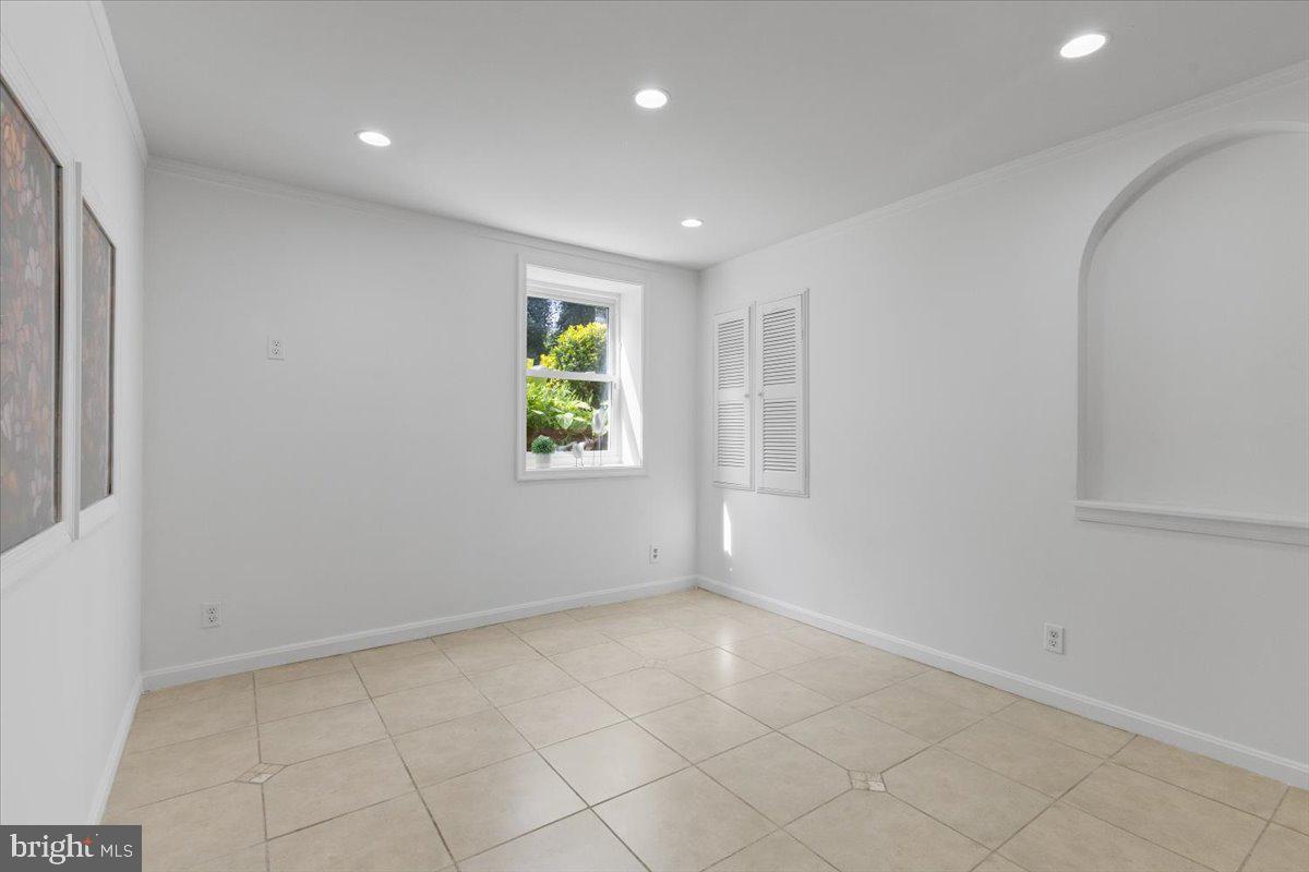202 BUCKINGHAM LN #102, STAFFORD, Virginia 22556, 3 Bedrooms Bedrooms, ,2 BathroomsBathrooms,Residential,For sale,202 BUCKINGHAM LN #102,VAST2040410 MLS # VAST2040410