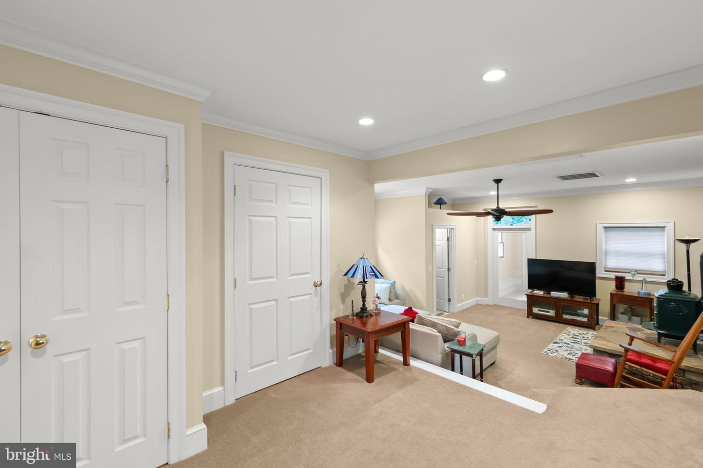 68 FARMS RIDGE LN, FRONT ROYAL, Virginia 22630, 4 Bedrooms Bedrooms, ,4 BathroomsBathrooms,Residential,For sale,68 FARMS RIDGE LN,VACL2003886 MLS # VACL2003886