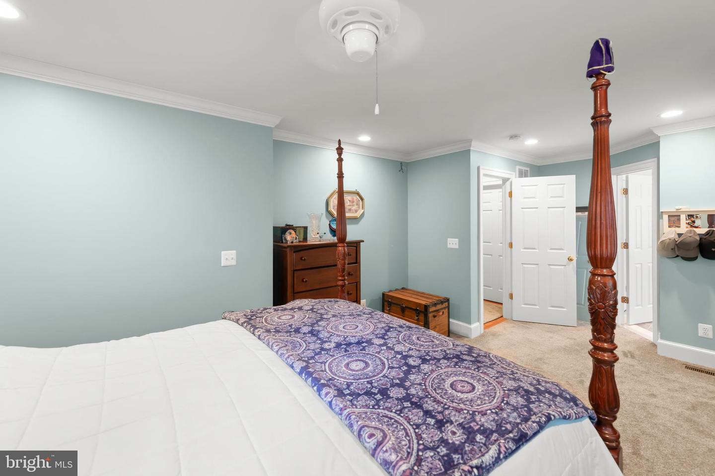 68 FARMS RIDGE LN, FRONT ROYAL, Virginia 22630, 4 Bedrooms Bedrooms, ,4 BathroomsBathrooms,Residential,For sale,68 FARMS RIDGE LN,VACL2003886 MLS # VACL2003886