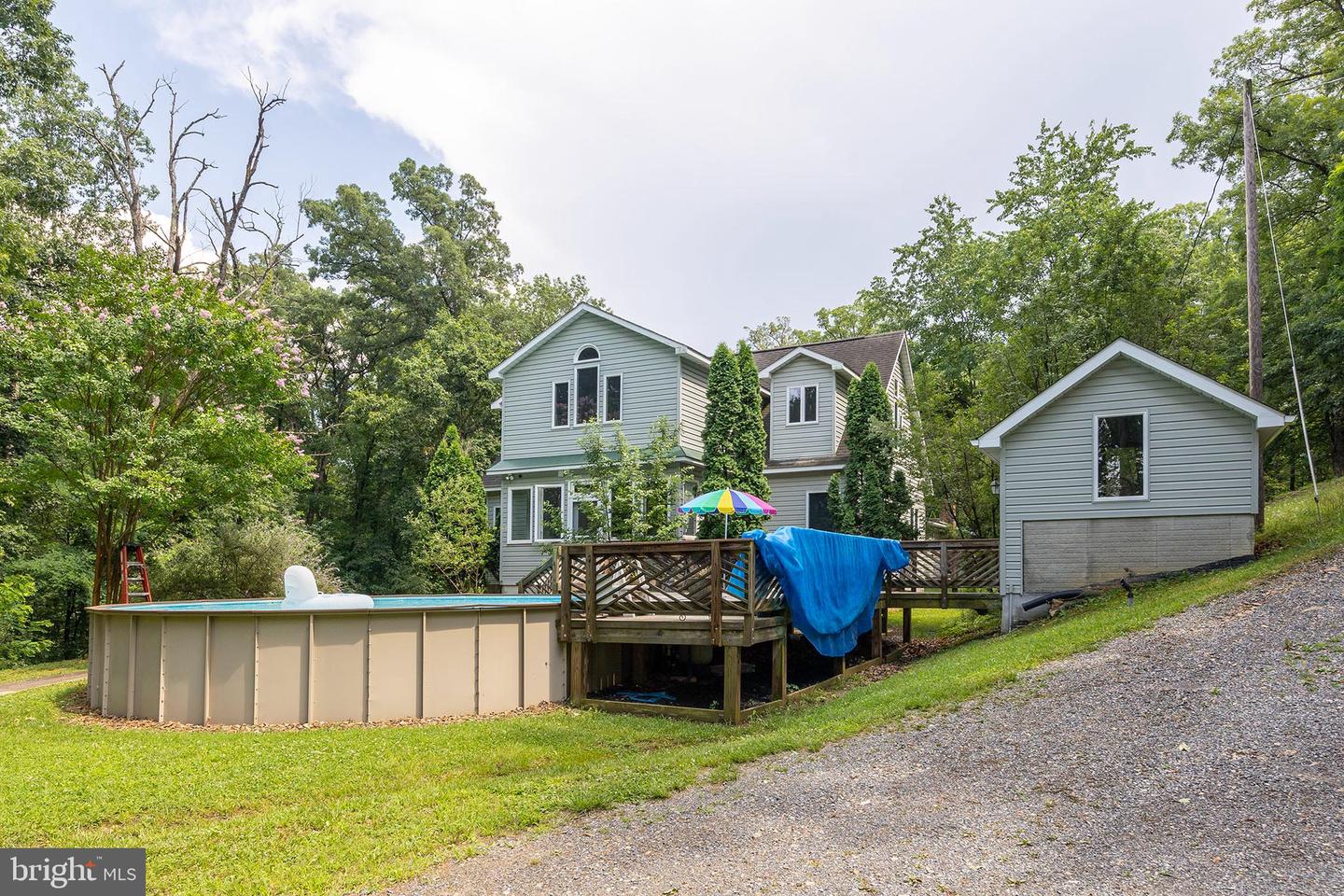 68 FARMS RIDGE LN, FRONT ROYAL, Virginia 22630, 4 Bedrooms Bedrooms, ,4 BathroomsBathrooms,Residential,For sale,68 FARMS RIDGE LN,VACL2003886 MLS # VACL2003886