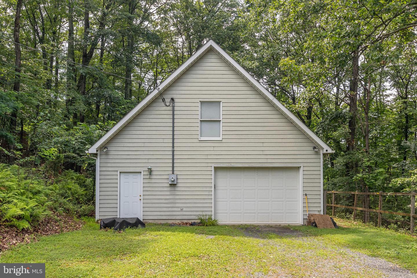 68 FARMS RIDGE LN, FRONT ROYAL, Virginia 22630, 4 Bedrooms Bedrooms, ,4 BathroomsBathrooms,Residential,For sale,68 FARMS RIDGE LN,VACL2003886 MLS # VACL2003886