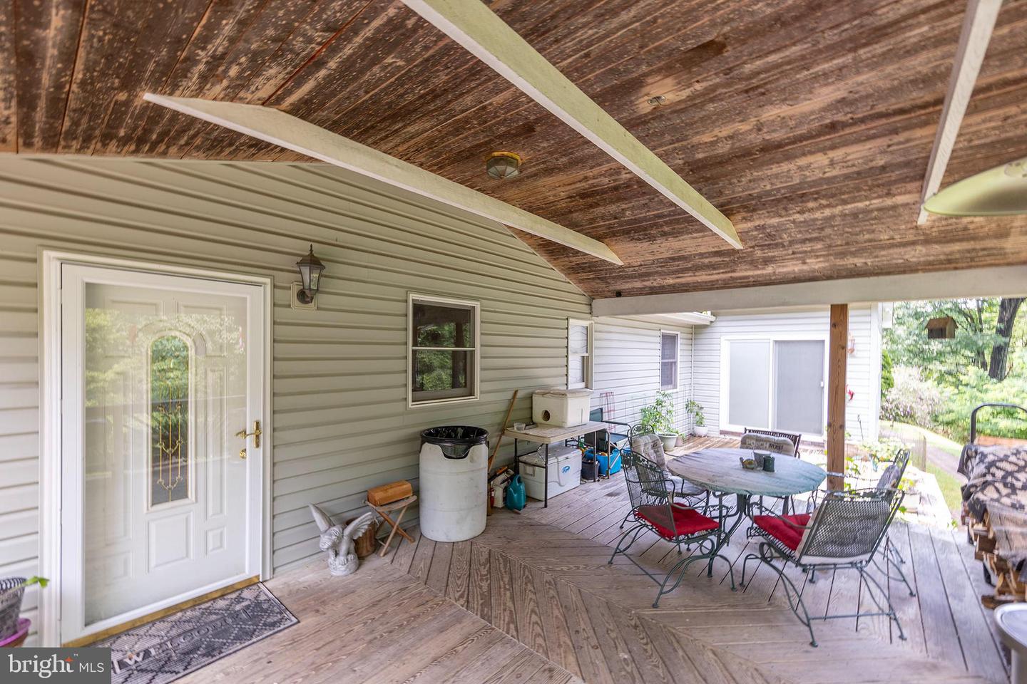 68 FARMS RIDGE LN, FRONT ROYAL, Virginia 22630, 4 Bedrooms Bedrooms, ,4 BathroomsBathrooms,Residential,For sale,68 FARMS RIDGE LN,VACL2003886 MLS # VACL2003886