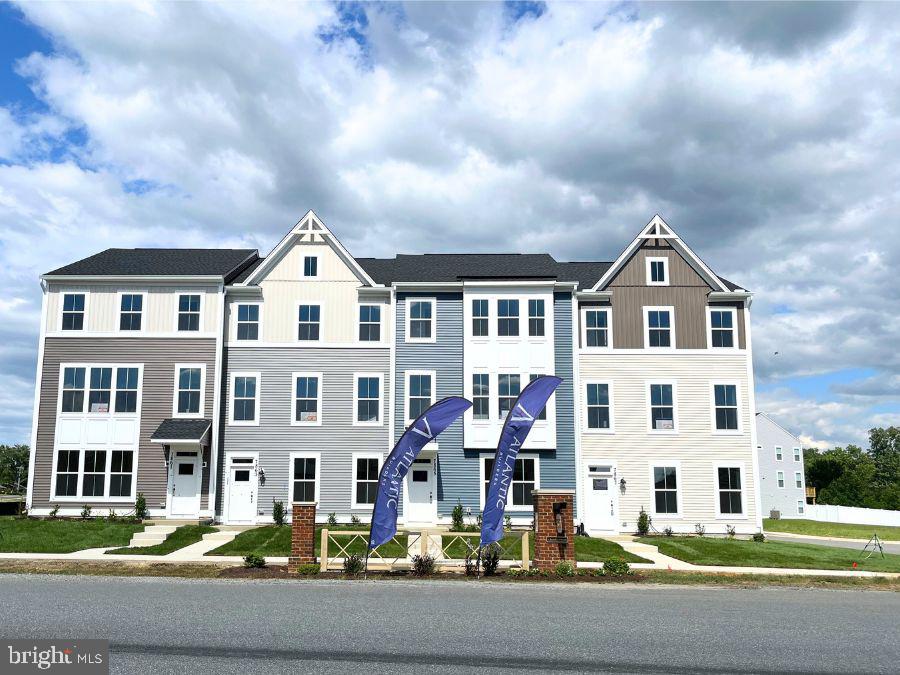 7861 HARLOW CIR, SPOTSYLVANIA, Virginia 22551, 3 Bedrooms Bedrooms, ,2 BathroomsBathrooms,Residential,For sale,7861 HARLOW CIR,VASP2034408 MLS # VASP2034408