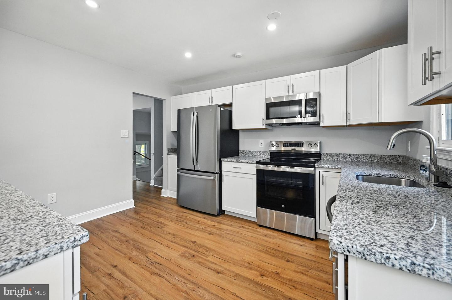 8591 KING CARTER ST, MANASSAS, Virginia 20110, 4 Bedrooms Bedrooms, ,3 BathroomsBathrooms,Residential,For sale,8591 KING CARTER ST,VAMN2008626 MLS # VAMN2008626