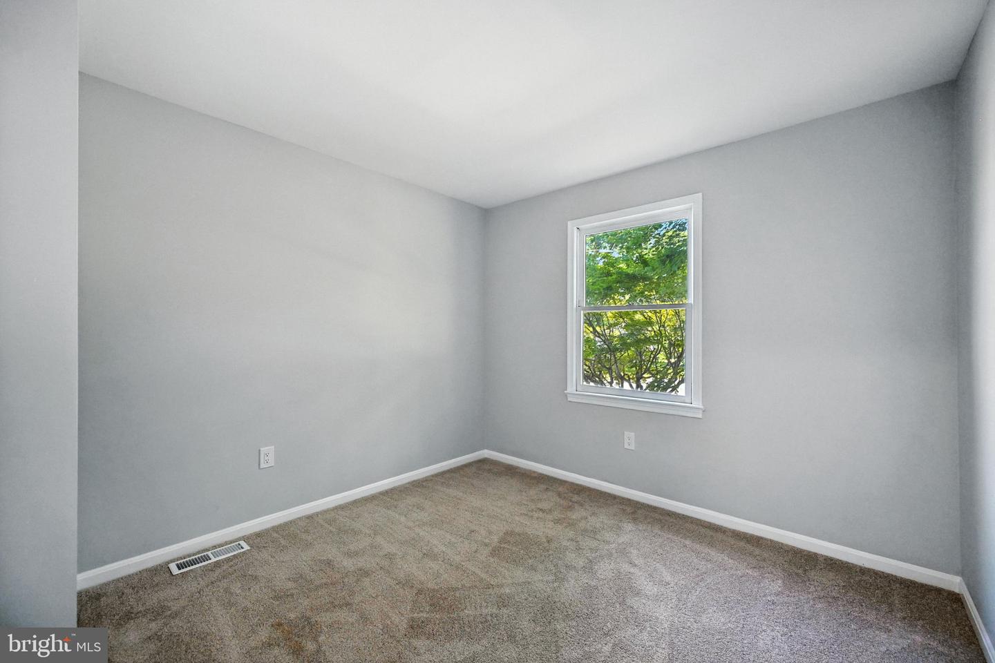 8591 KING CARTER ST, MANASSAS, Virginia 20110, 4 Bedrooms Bedrooms, ,3 BathroomsBathrooms,Residential,For sale,8591 KING CARTER ST,VAMN2008626 MLS # VAMN2008626