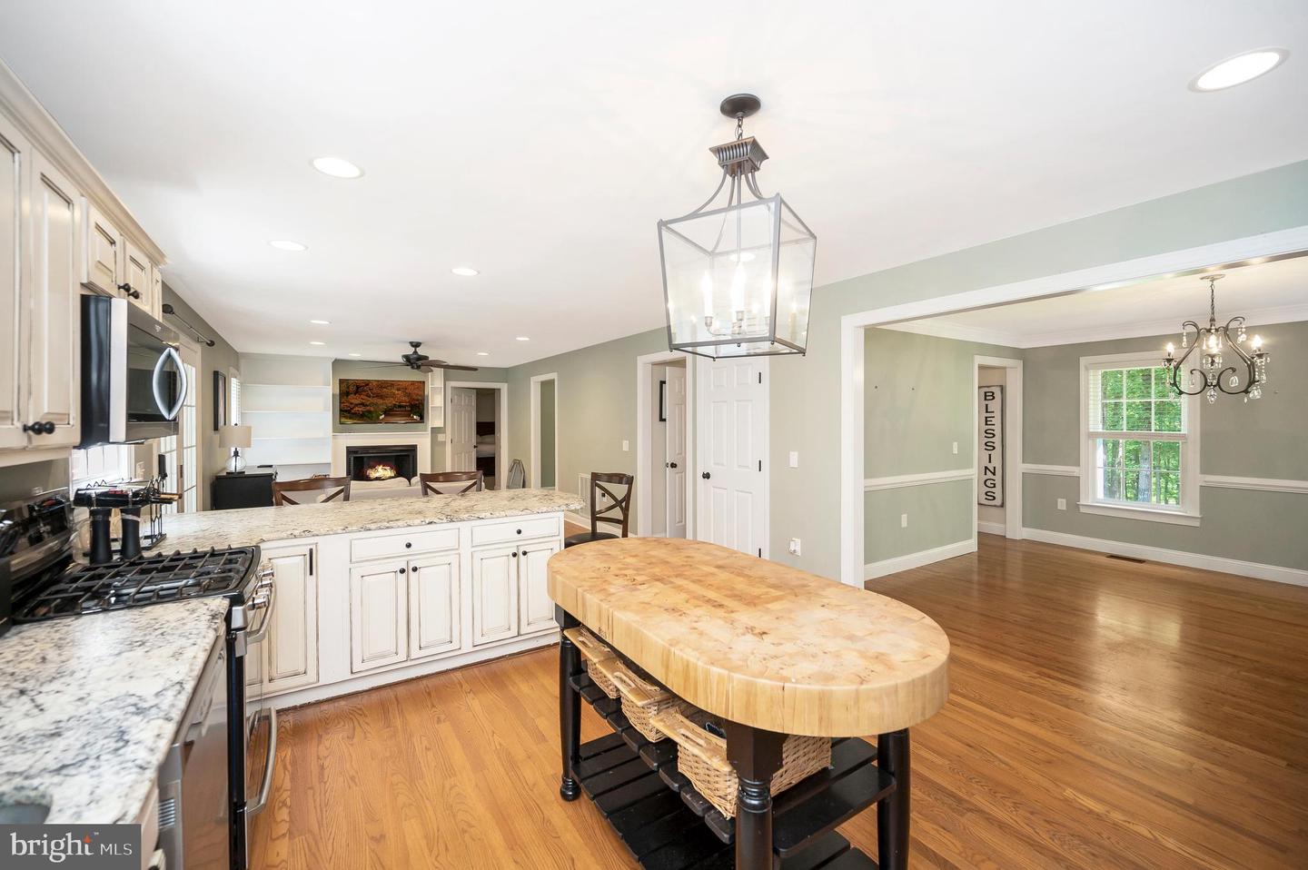 9000 FREDERICKSBURG TPKE, WOODFORD, Virginia 22580, 5 Bedrooms Bedrooms, 10 Rooms Rooms,3 BathroomsBathrooms,Residential,For sale,9000 FREDERICKSBURG TPKE,VACV2008450 MLS # VACV2008450