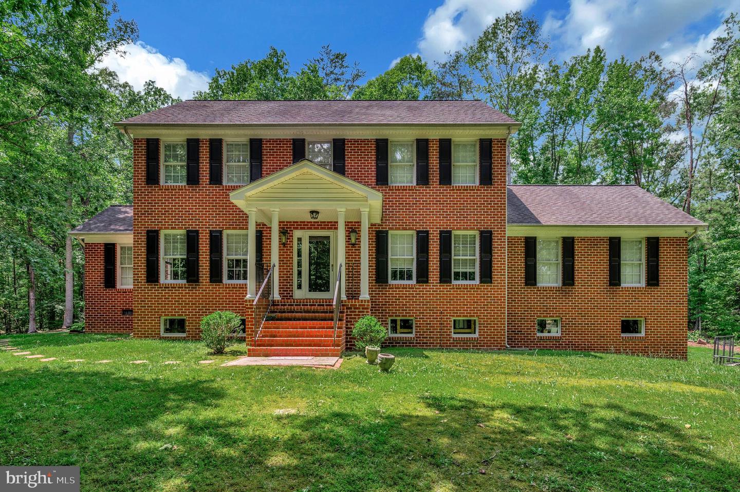 9000 FREDERICKSBURG TPKE, WOODFORD, Virginia 22580, 5 Bedrooms Bedrooms, 10 Rooms Rooms,3 BathroomsBathrooms,Residential,For sale,9000 FREDERICKSBURG TPKE,VACV2008450 MLS # VACV2008450