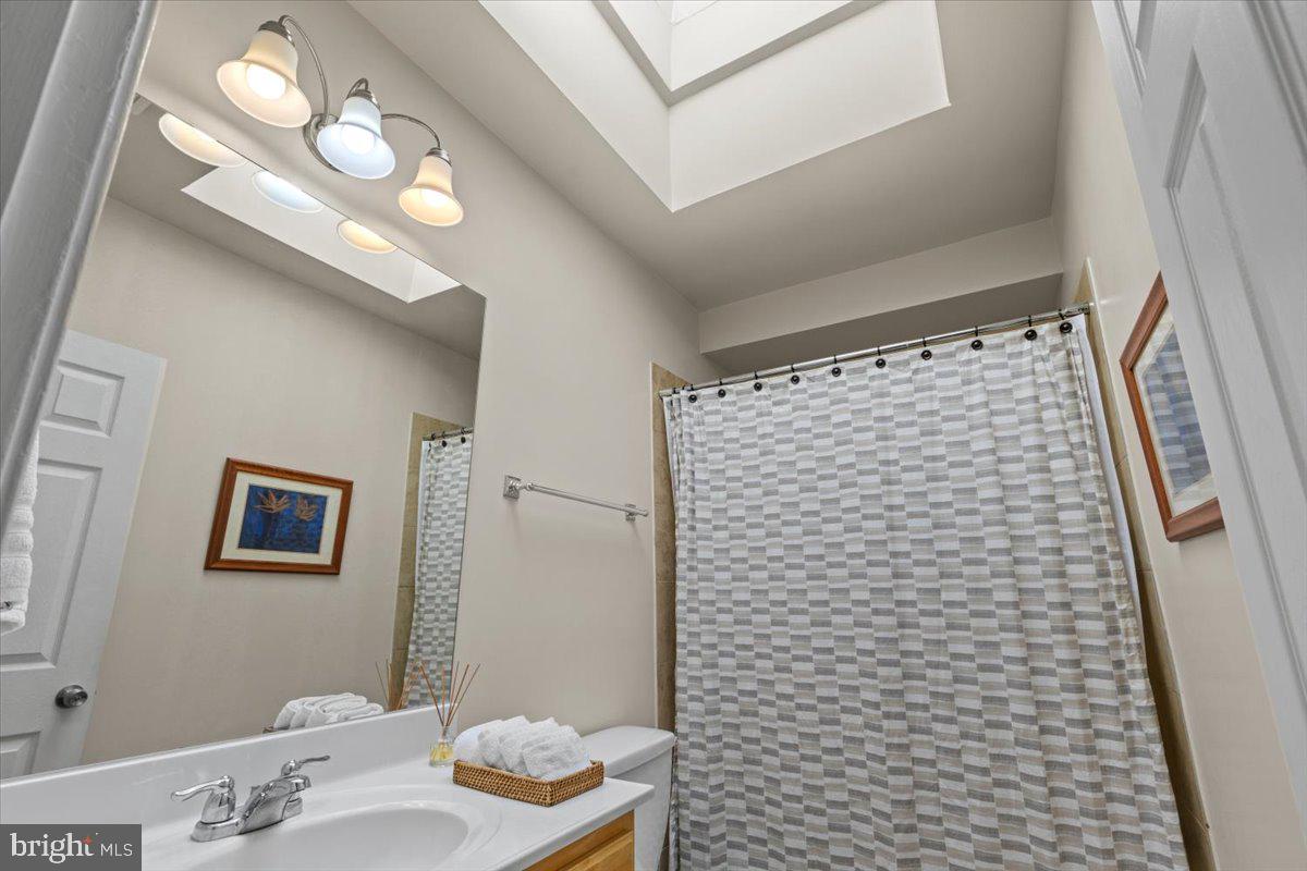 441 DELAFIELD PL NW, WASHINGTON, District Of Columbia 20011, 3 Bedrooms Bedrooms, ,2 BathroomsBathrooms,Residential,For sale,441 DELAFIELD PL NW,DCDC2208900 MLS # DCDC2208900