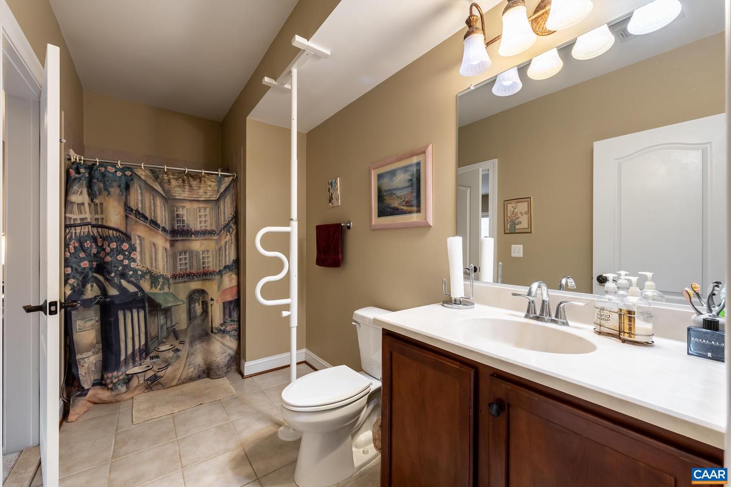 2 FOREST CT, ZION CROSSROADS, Virginia 22942, 5 Bedrooms Bedrooms, ,3 BathroomsBathrooms,Residential,For sale,2 FOREST CT,666365 MLS # 666365