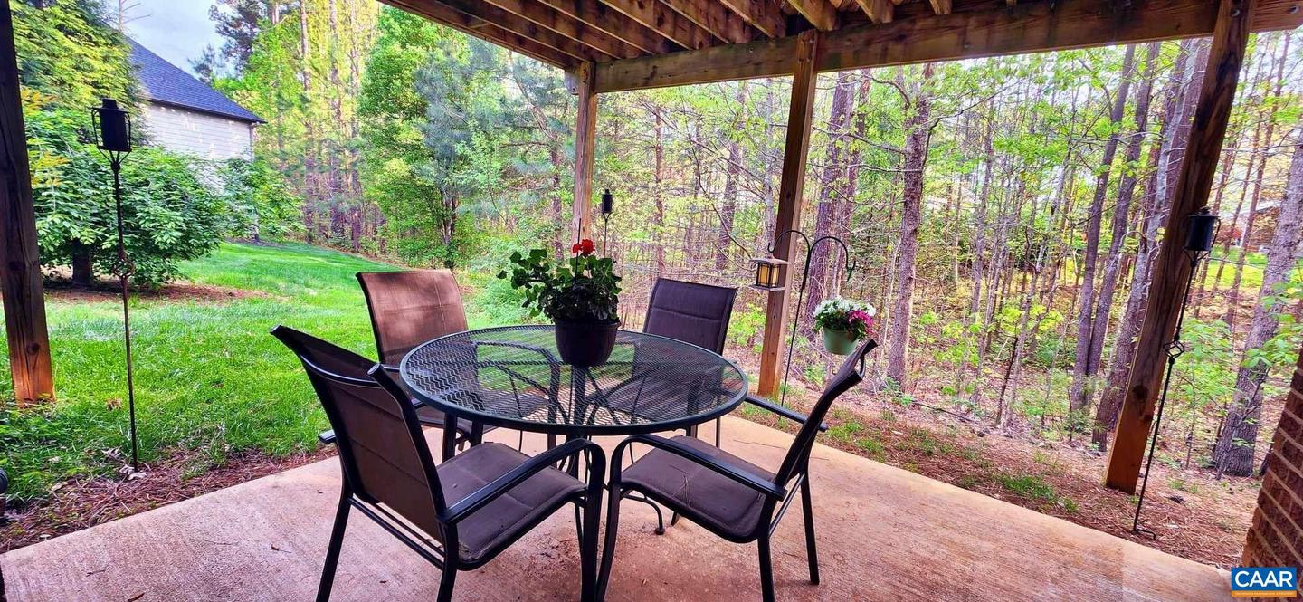 2 FOREST CT, ZION CROSSROADS, Virginia 22942, 5 Bedrooms Bedrooms, ,3 BathroomsBathrooms,Residential,For sale,2 FOREST CT,666365 MLS # 666365