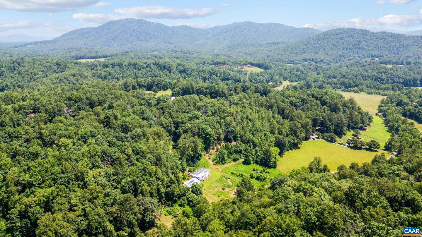 350 CREEKSIDE LN, FABER, Virginia 22938, 2 Bedrooms Bedrooms, ,2 BathroomsBathrooms,Residential,For sale,350 CREEKSIDE LN,666366 MLS # 666366