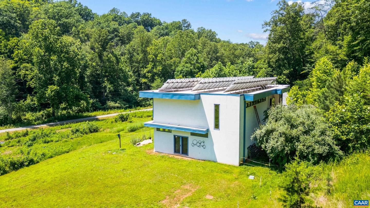 350 CREEKSIDE LN, FABER, Virginia 22938, 2 Bedrooms Bedrooms, ,2 BathroomsBathrooms,Residential,For sale,350 CREEKSIDE LN,666366 MLS # 666366